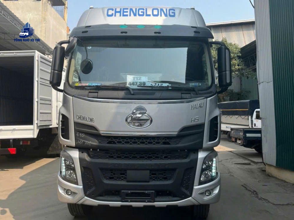XE TẢI CHENGLONG 3 CHÂN (H5 CẦU LẾT) THÙNG KÍN CONT 3 CỬA